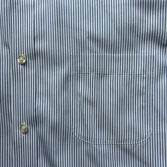 Men’s Lands End Button Down Shirt - Picture 5 of 9